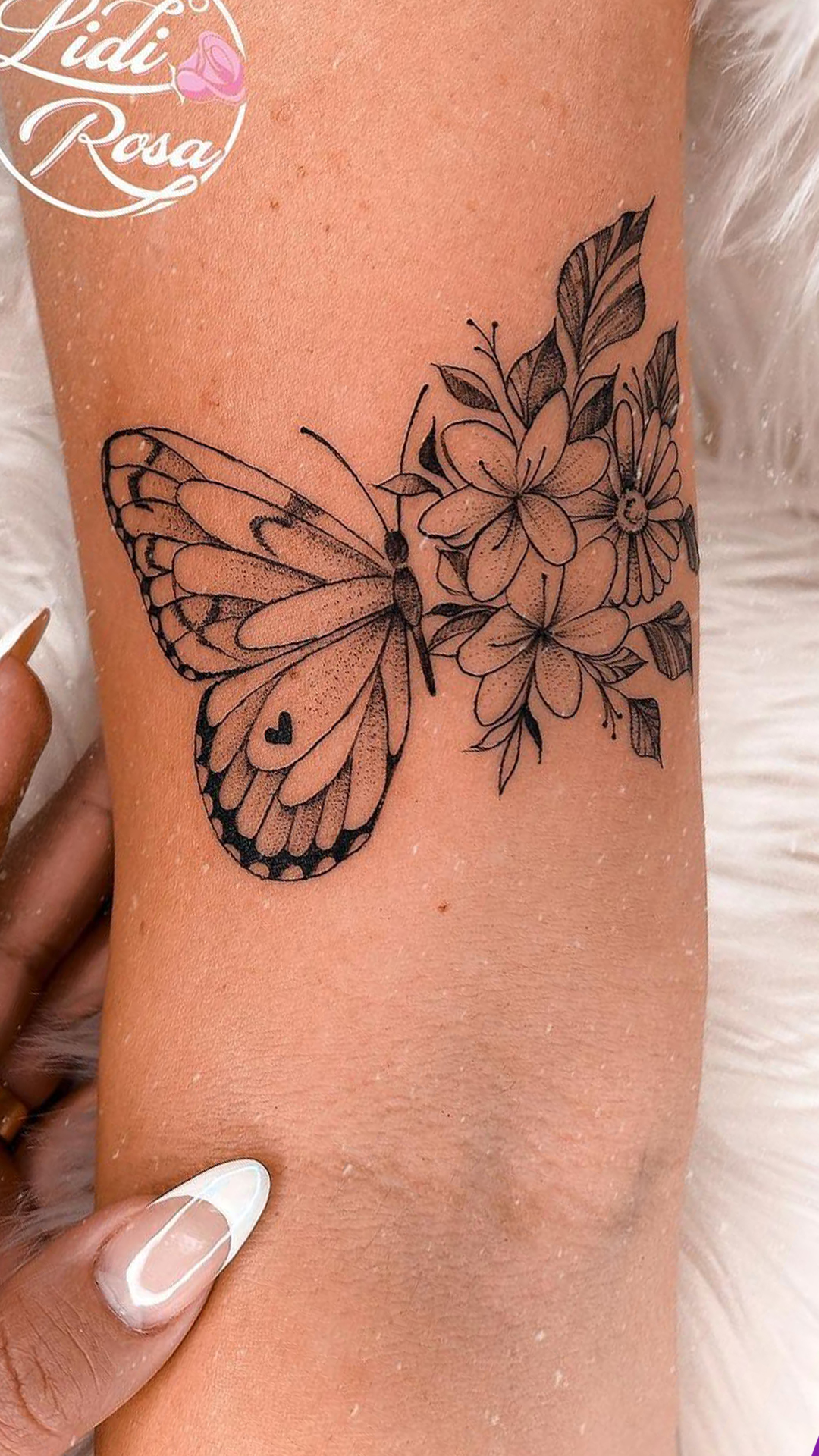 tatuagem-de-borboleta-no-braco-26 