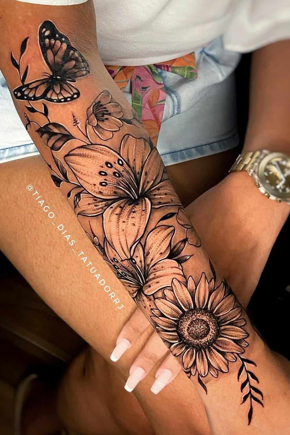 tatuagem-floral-@tiago_dias_tatuadorrj-1 