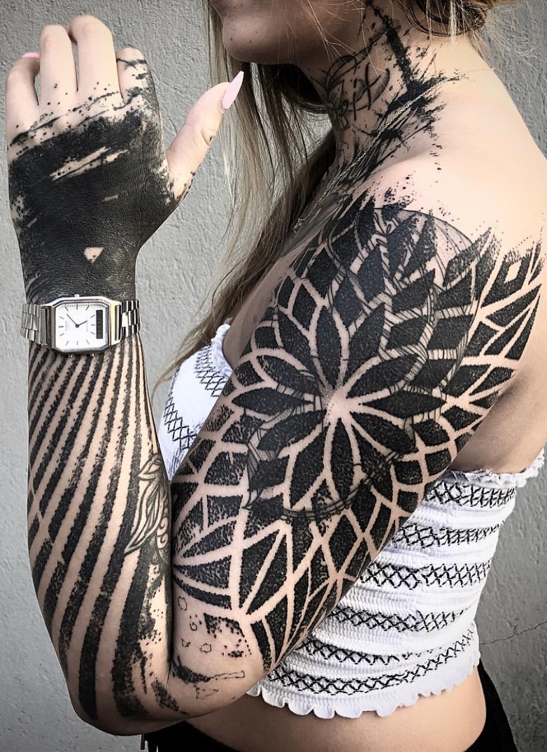 Tatuagens-femininas-de-braço-fechado-10 