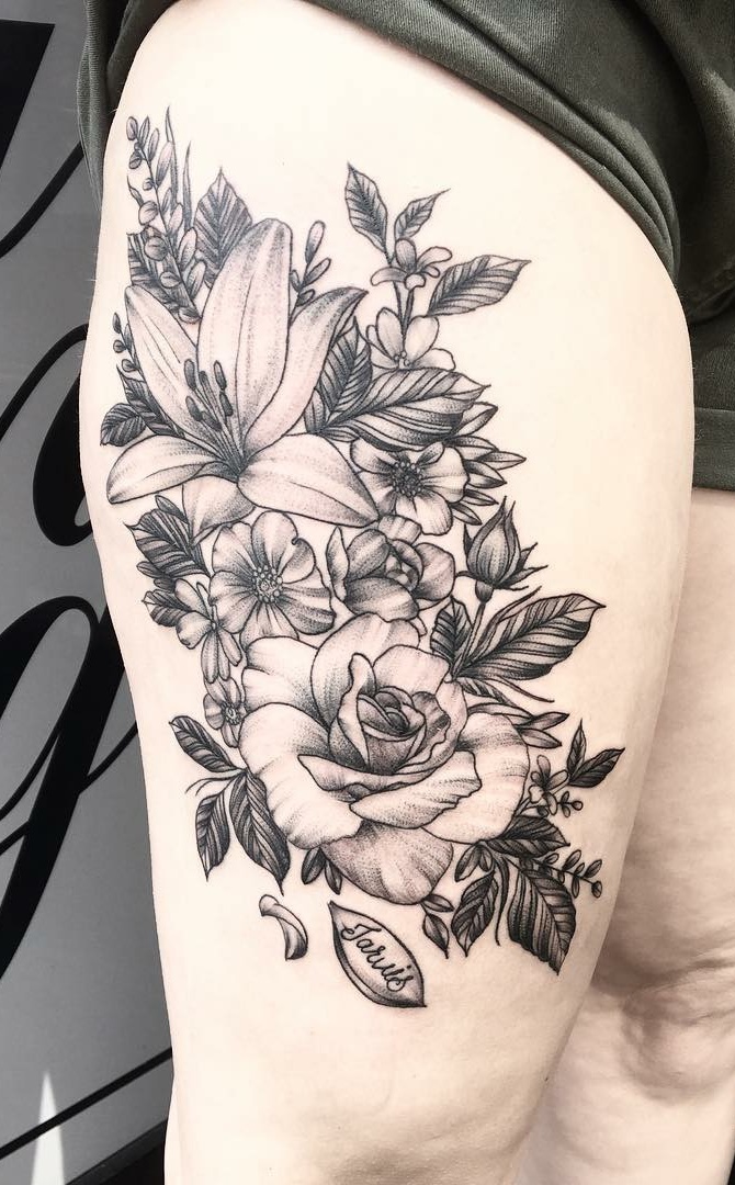 Tatuagens-na-coxa-de-flores-2-1 