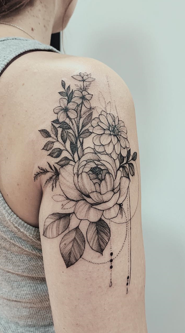 Tattoo-feminina-no-ombro-4 