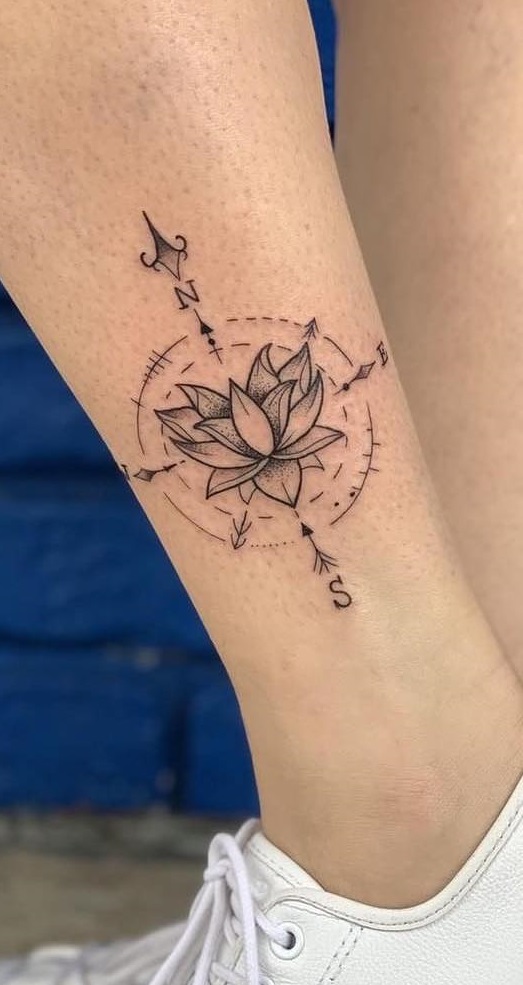 tatuagem-feminina-no-pé-13 