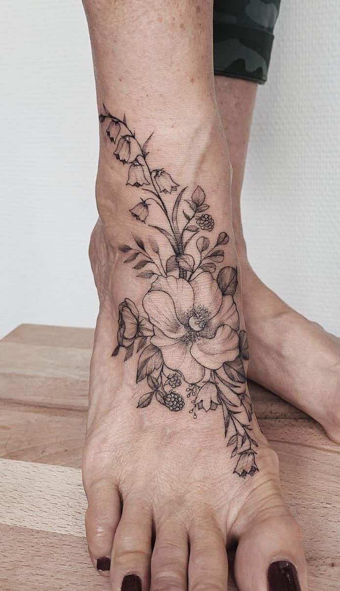 tatuagem-feminina-no-pé-5 