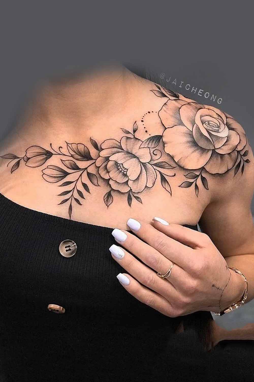 tatuagem-floral-no-ombro-2 