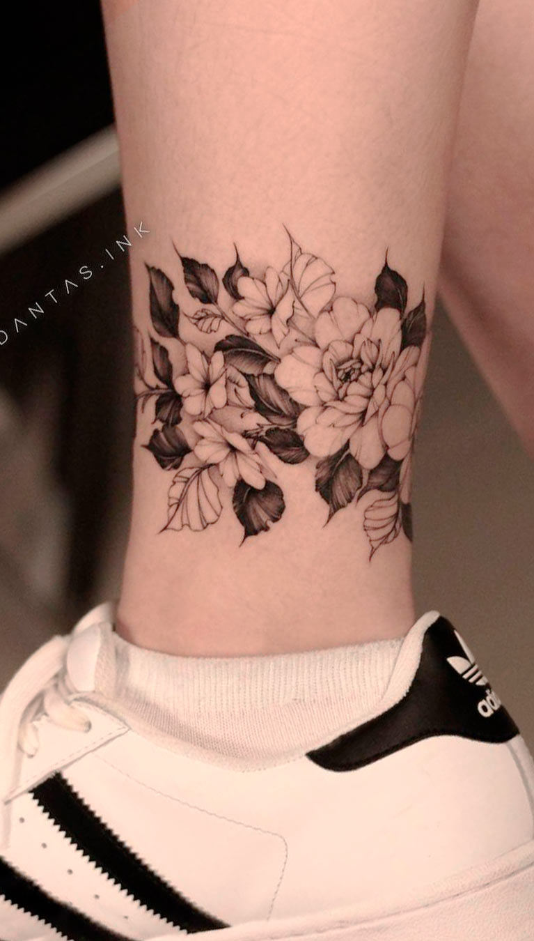 tatuagem-florida-no-tornozelo 