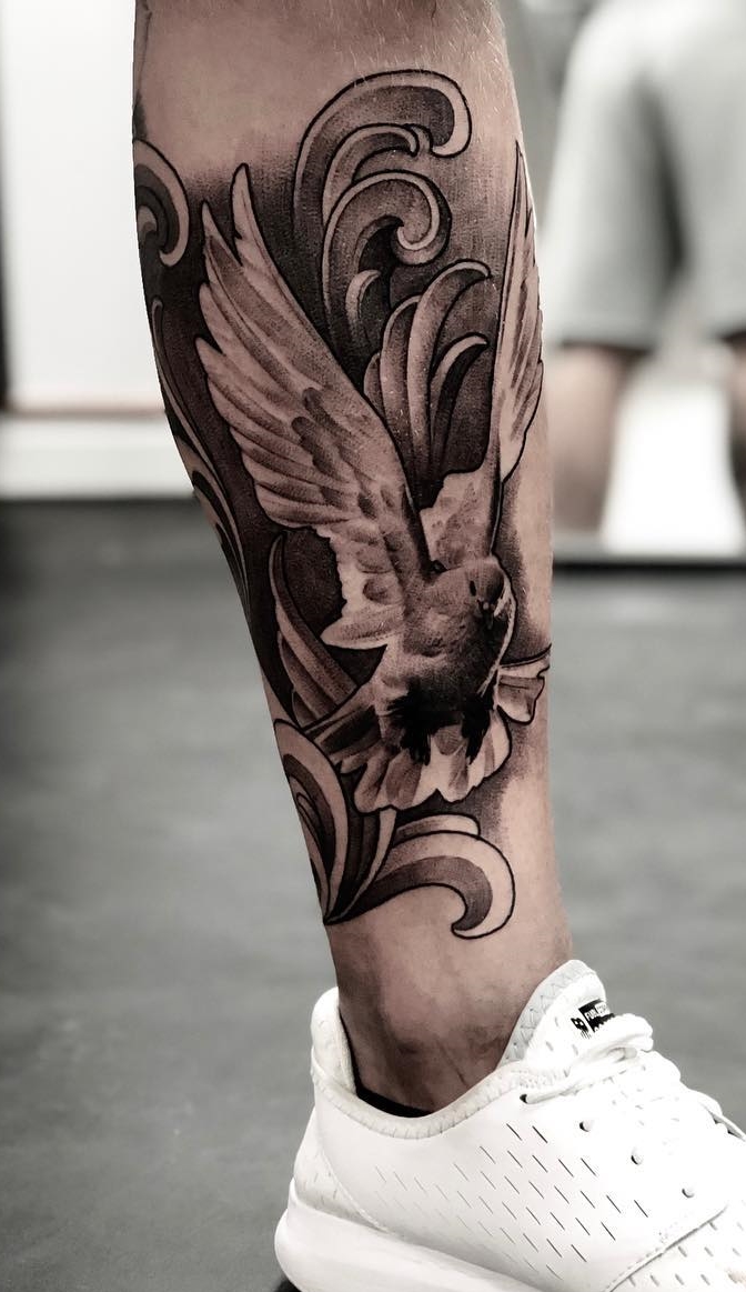 Fotos-de-tatuagens-masculina-na-perna-1-1 