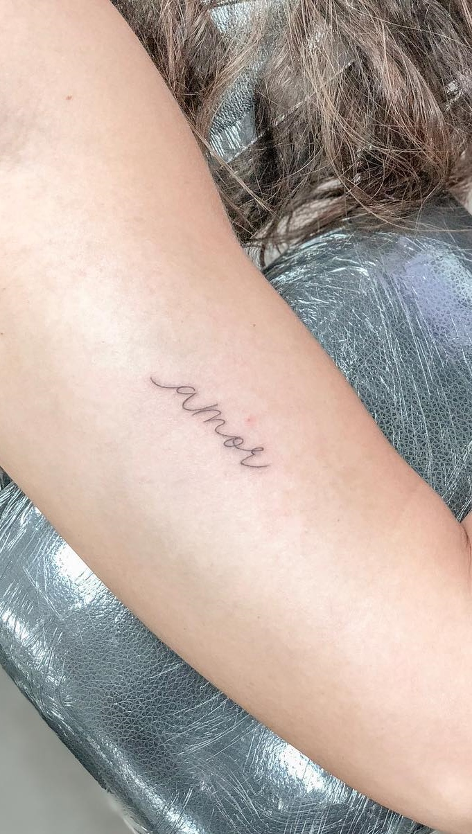 Tatuagens-escrito-amor-10 