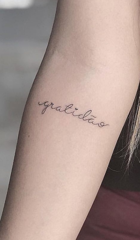 Tatuagens-escrito-gratidão-9 