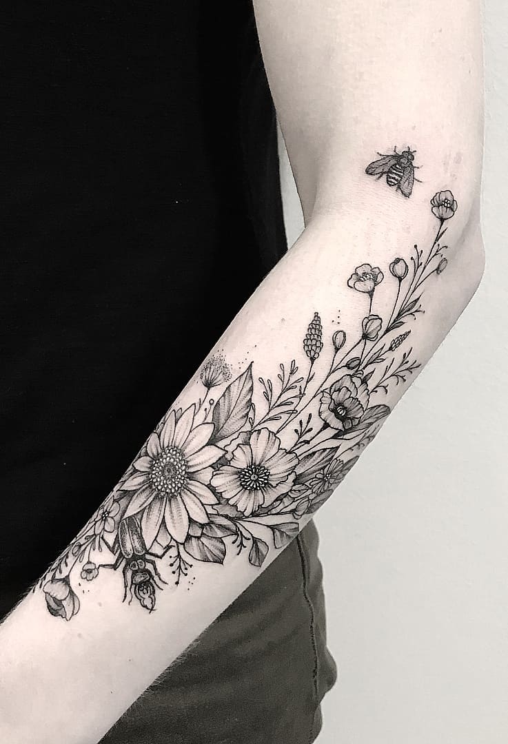 Tatuagens-floridas-no-antebraço-24 