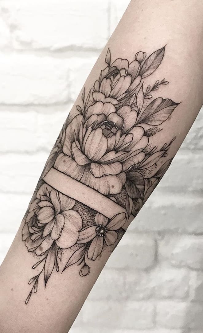 Tatuagens-floridas-no-antebraço-5 