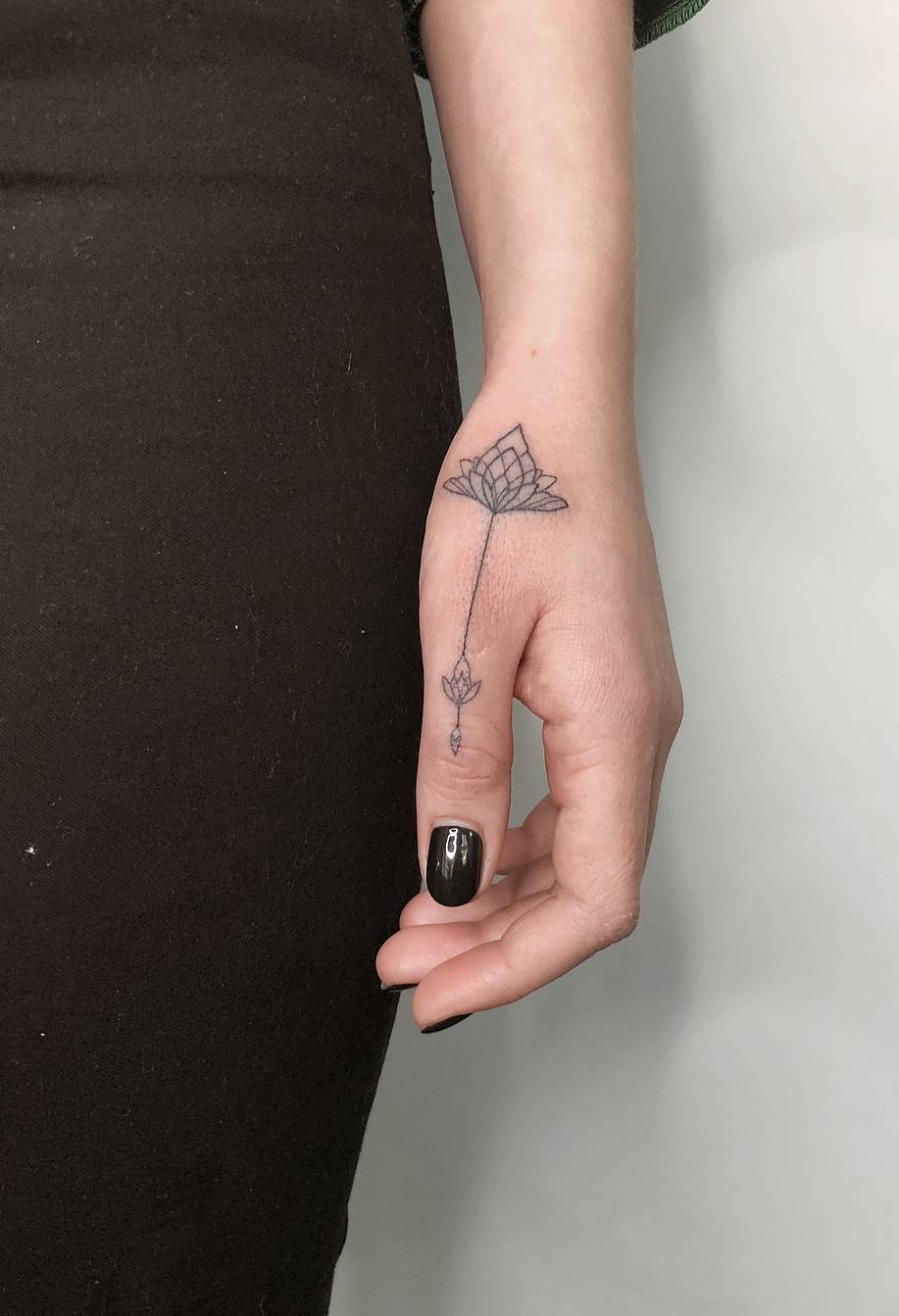 Tatuagens-na-mão-1 