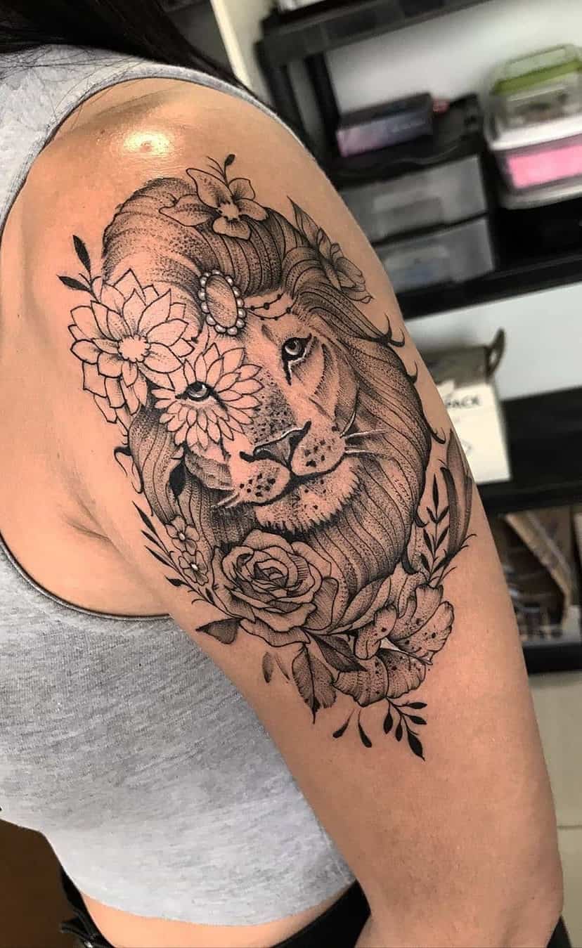 tatuagem-feminina-de-leão-58 