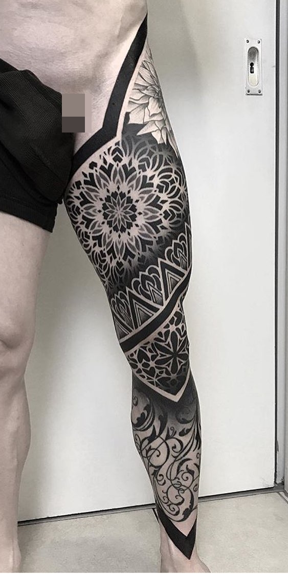 tatuagem-geometrica-masculina-na-perna 