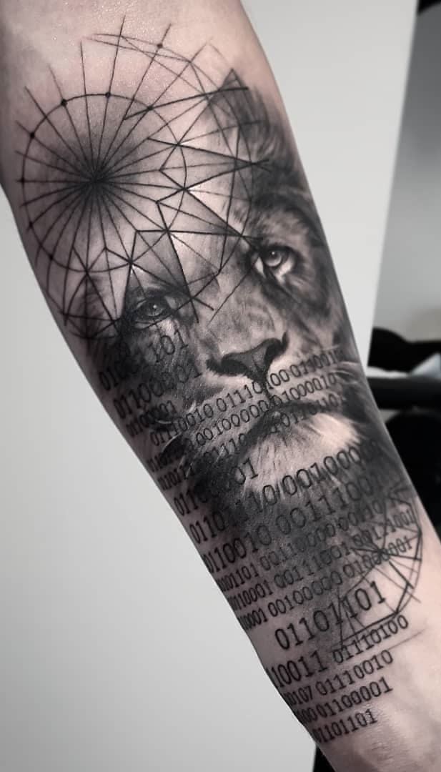 tatuagens-de-leão-masculinas-37 
