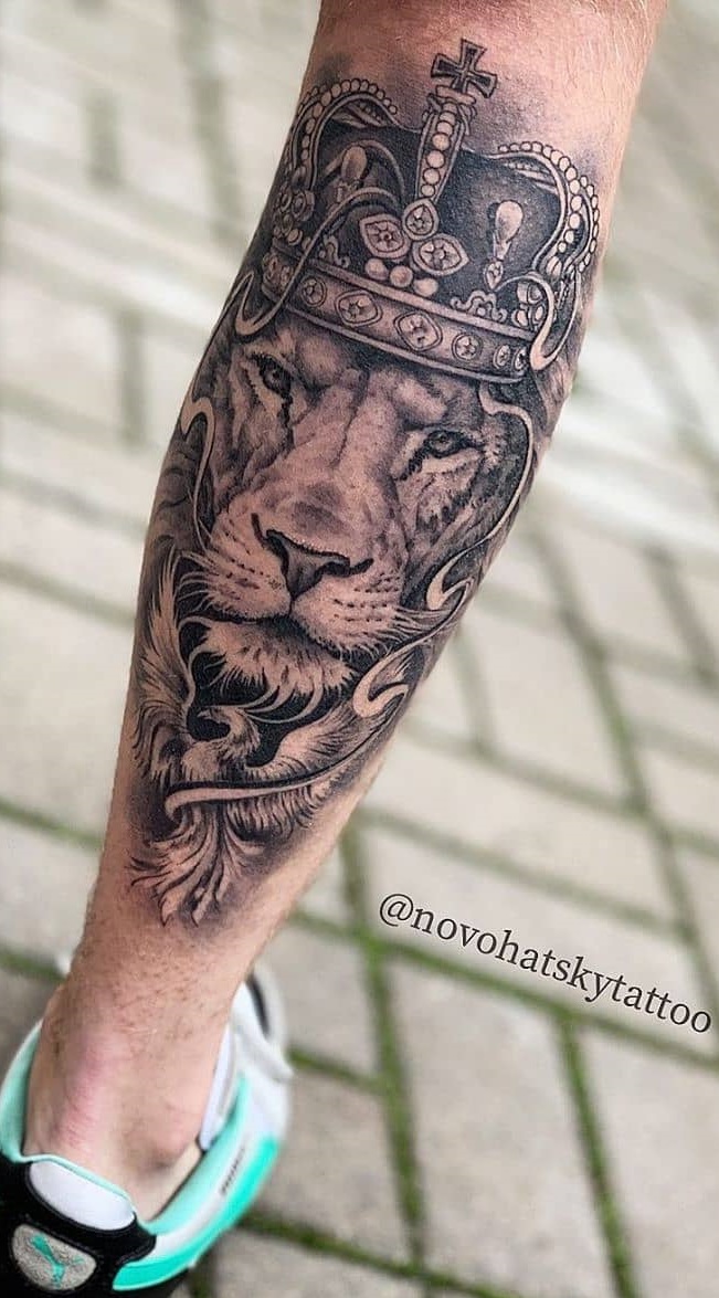 tatuagens-de-leão-masculinas-42 