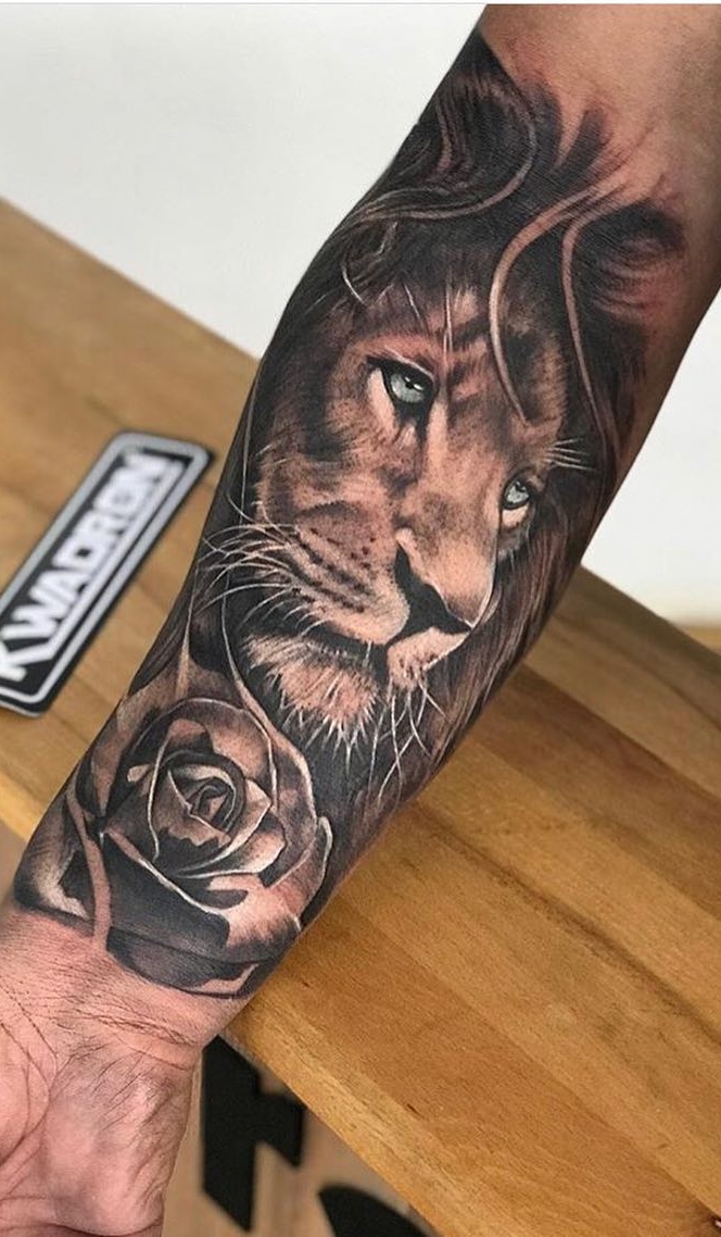 tatuagens-de-leão-masculinas-91 