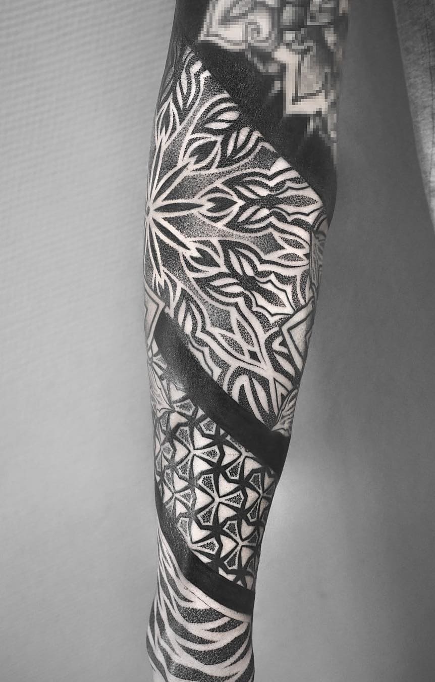 tatuagens-geométricas-na-perna-6 