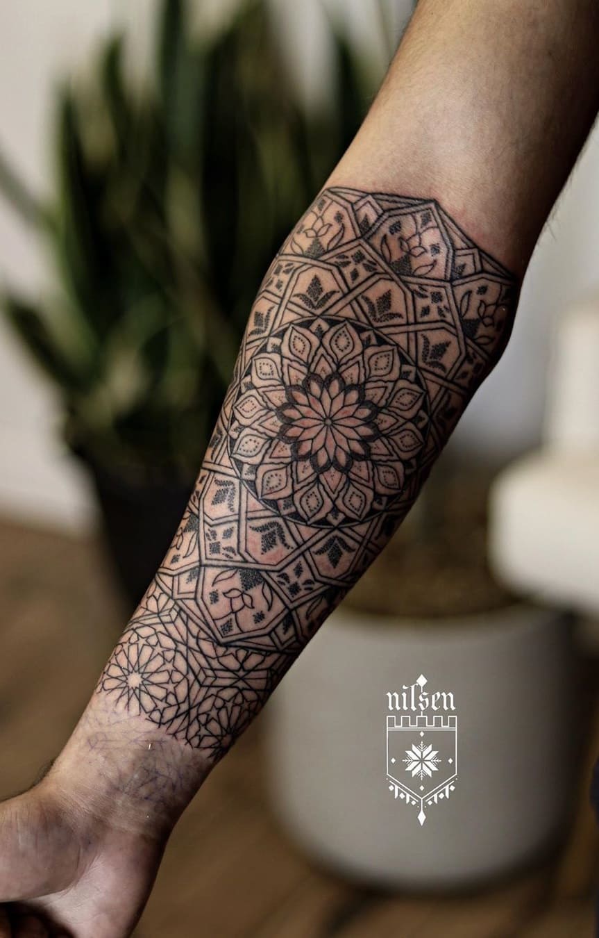 tatuagens-geométricas-no-antebraço-5 