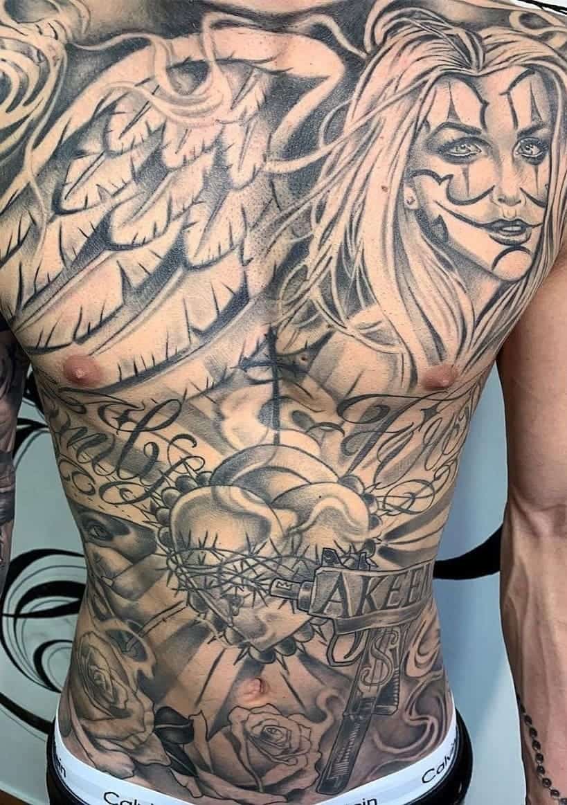 tatuagens-masculinas-no-peito-14 
