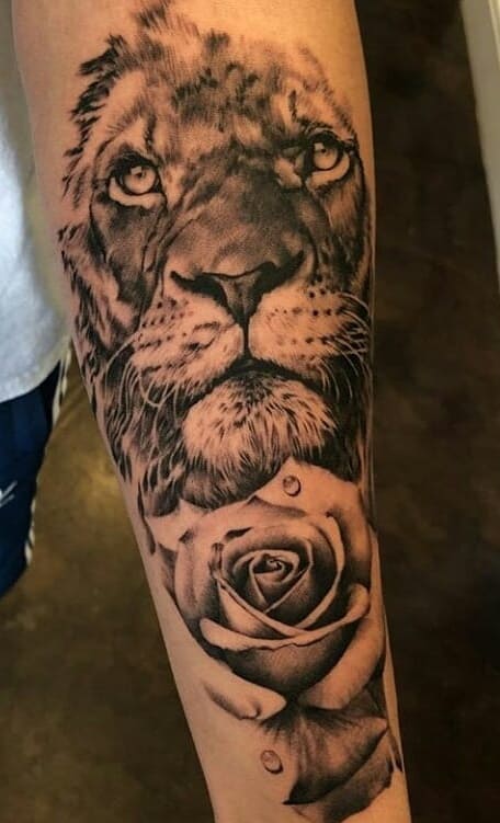 fotos-de-tatuagens-de-leão-masculinas-15 