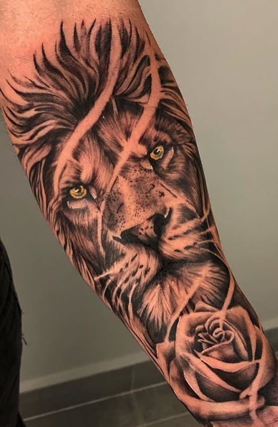 fotos-de-tatuagens-de-leão-masculinas-6 