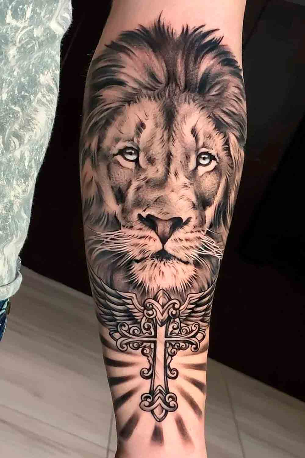 tatuagem-masculina-de-leao-liontattoo-1 