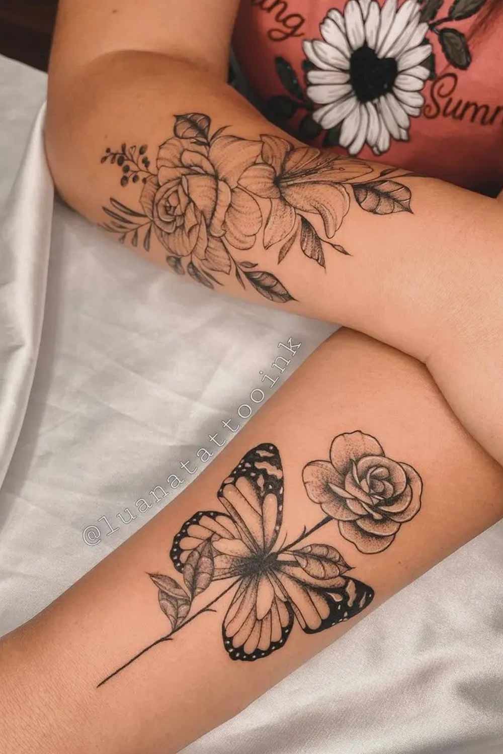 tatuagem-de-borboleta-com-rosa 