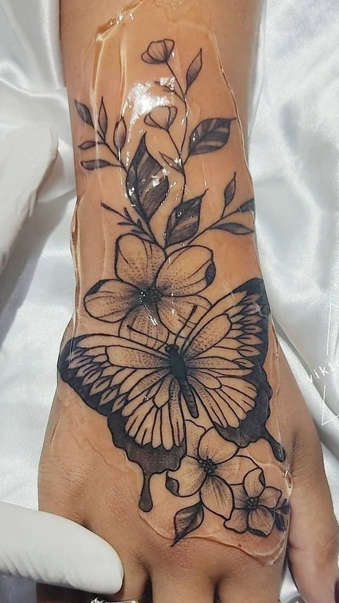 tatuagem-de-borboleta-no-braco-51 