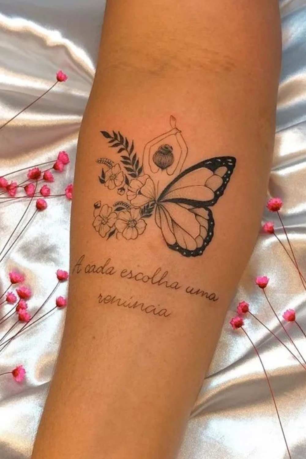 tatuagens-femininas-de-borboletas-2022-3 