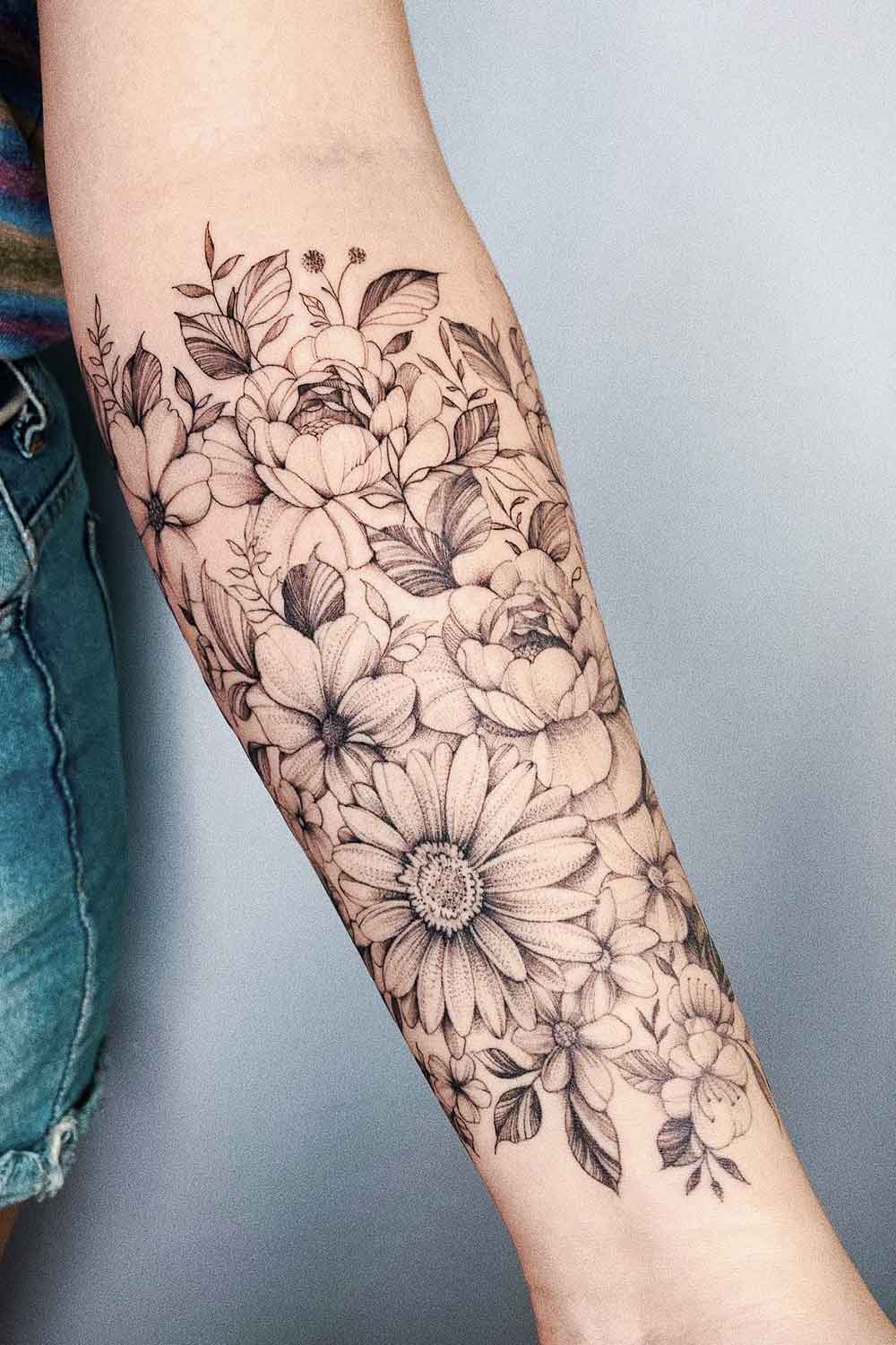 tatuagem-floral-no-antebraco 