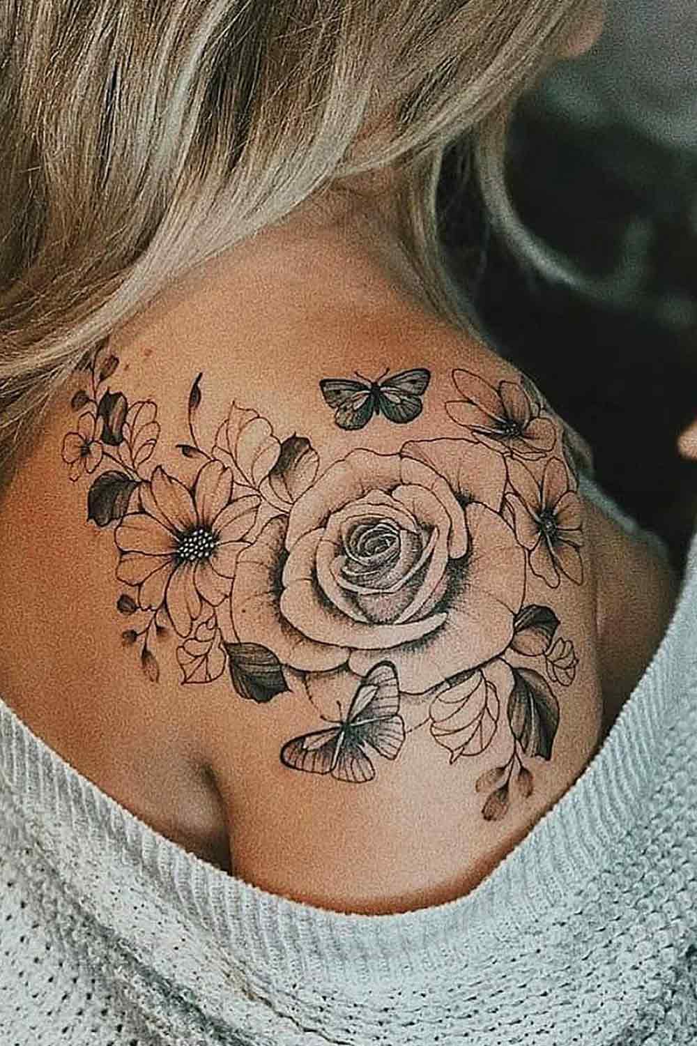 Tatuagens-Femininas-no-Ombro-Rosas-3 