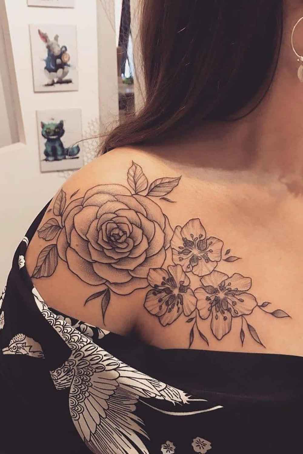 Tatuagens-Femininas-no-Ombro-Rosas-4 