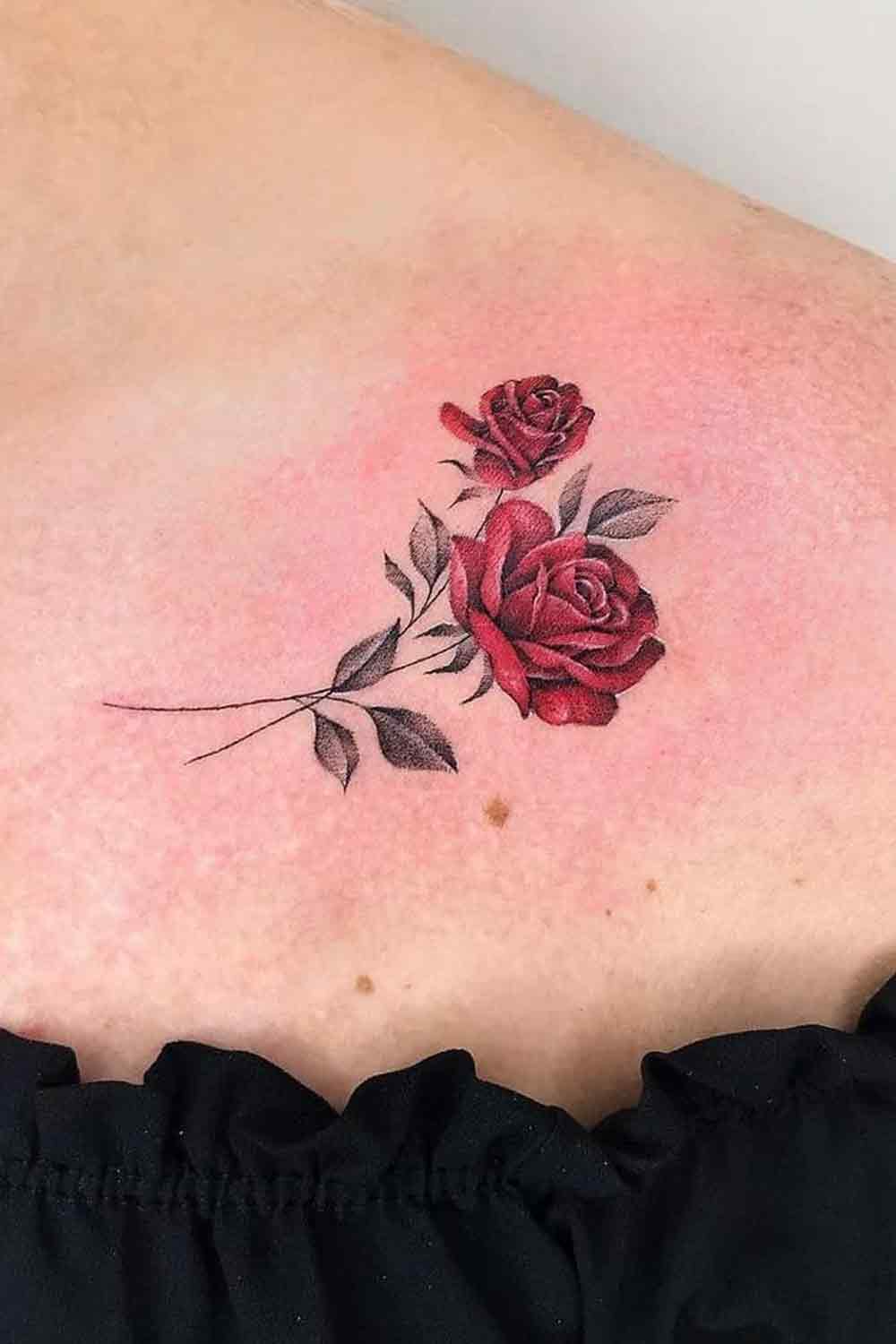 tatuagens-femininas-no-ombro-pequenas-7 