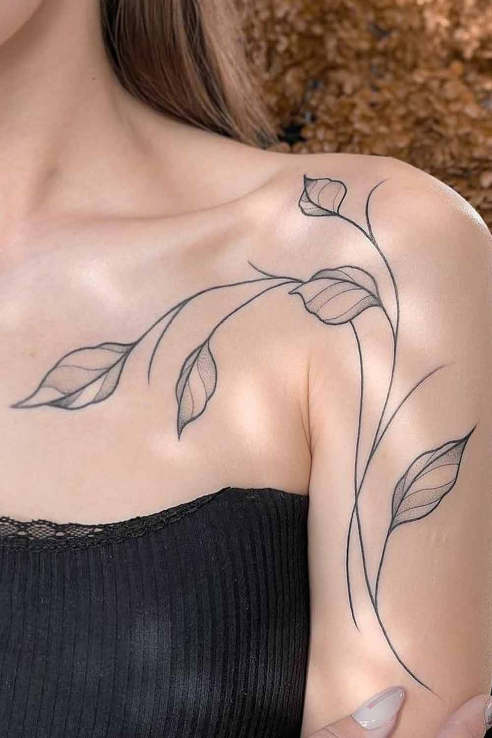 tatuagens-florais-no-ombro-10 