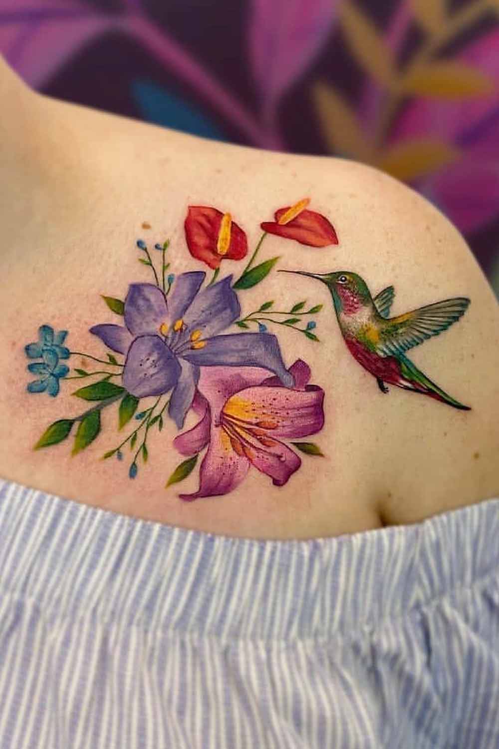 tatuagens-florais-no-ombro-15 