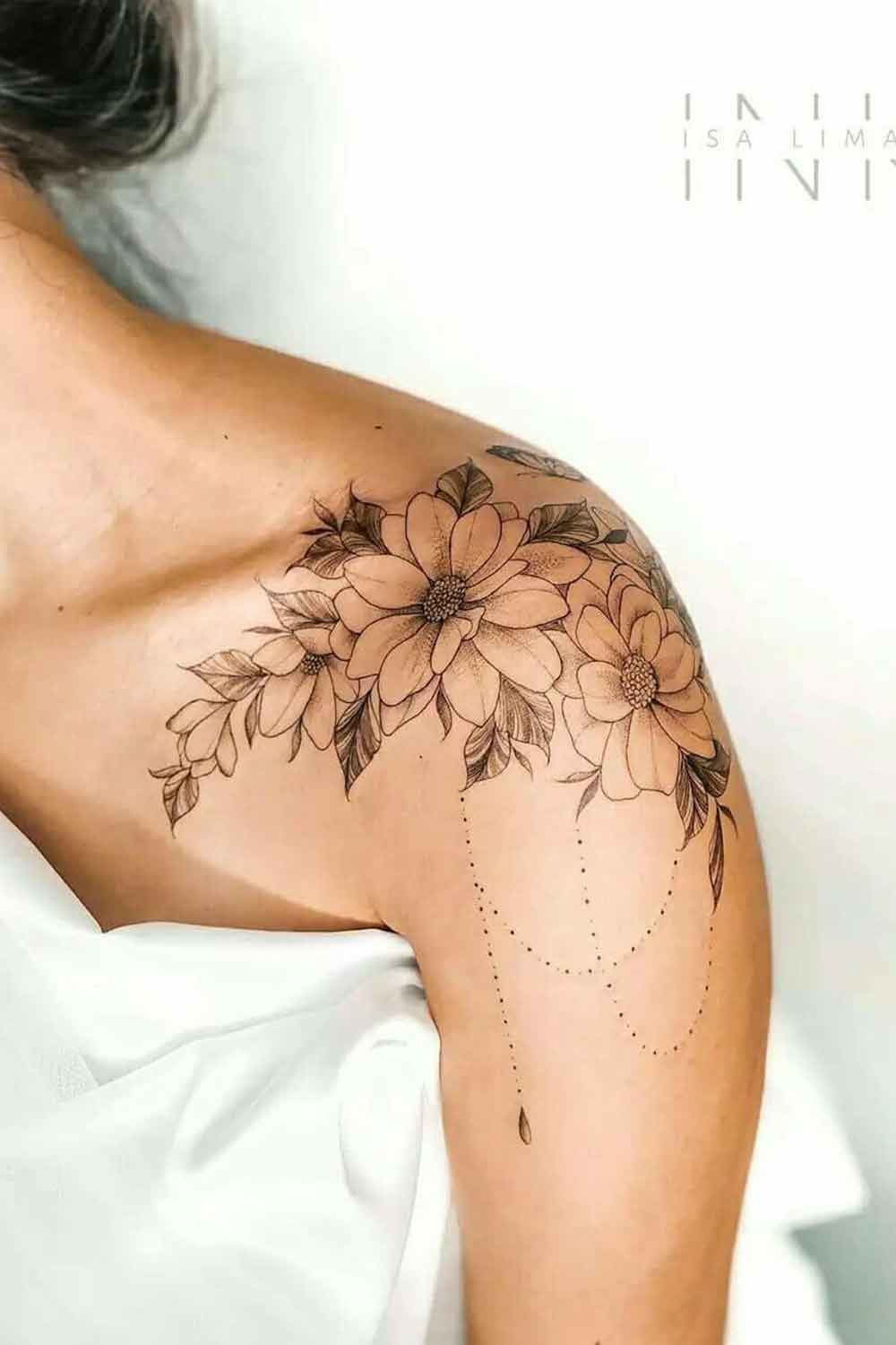 tatuagens-florais-no-ombro-22 